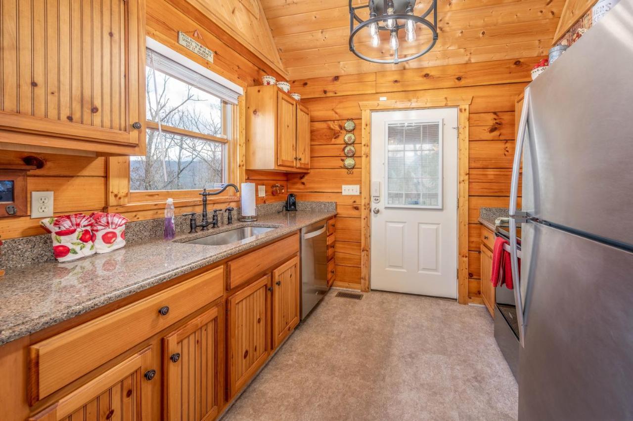 Over The Mountain - Smoky Mountain View Cabin Sevierville Buitenkant foto