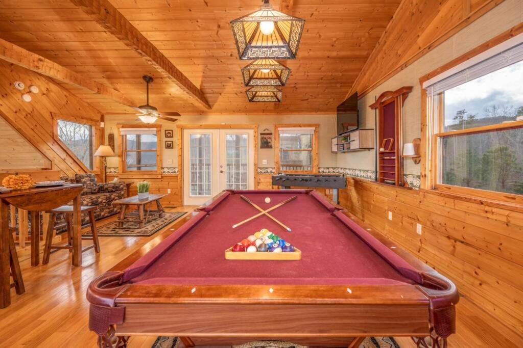 Over The Mountain - Smoky Mountain View Cabin Sevierville Buitenkant foto